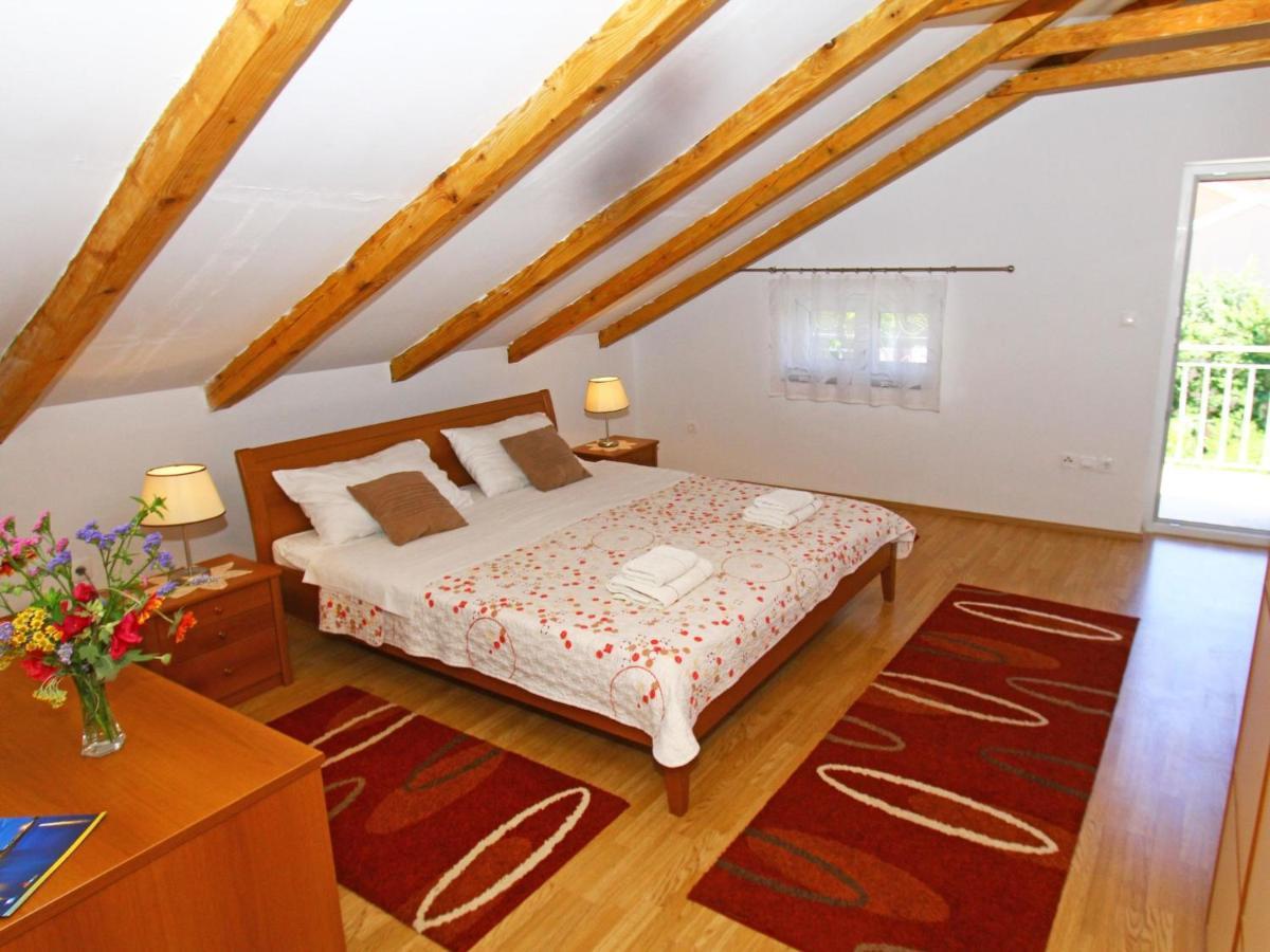 Holiday home Mihovilka By Interhome